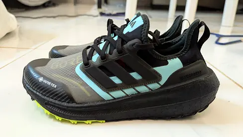 100% Original adidas Ultraboost Light GORE-TEX | Size 40 | Waterproof | Cheap Price