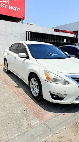 Nissan Altima SV 2016 GCC Specs-Single owner-4 brand new Dunlop tyres
