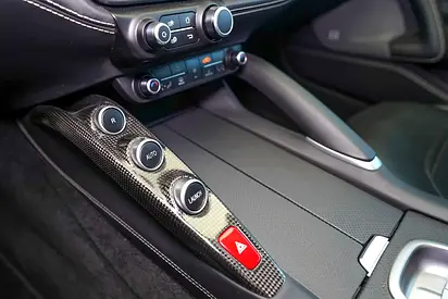 صورة 3 لـ 2019 Ferrari GTC4 LUSSO