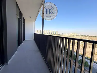Huge 1 bedroom apartment now available in Midtown !!! Ready to Move !!! flexibility in cheques !!!