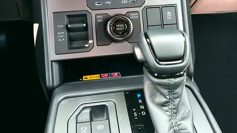 2026 Toyota HILUX 照片 6
