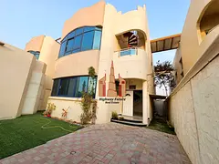 4 Bed room all Master room Hall Majlis parking near beach 90k