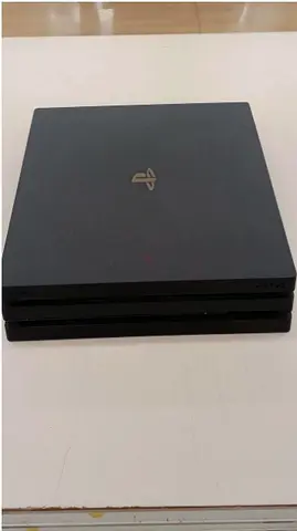 Sony PlayStation 4 Pro 1TB 2 Controllers + 3 Games
