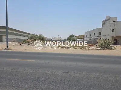 فرصة استثمارية مميزة - قطعة أرض صناعية على الطريق الرئيسي | للبيع | الجرف