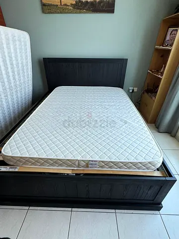 Medicated Mattress Queen size 140 cm x 190 cm