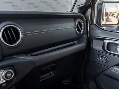 Jeep Wrangler Sahara, миниатюра 16