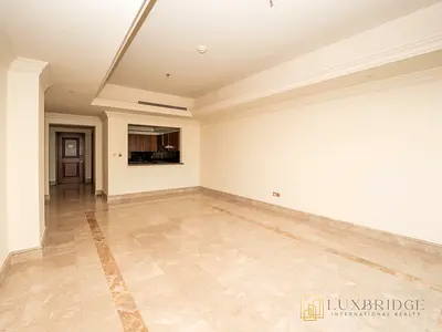 Unfurnished | Mid Floor | Vacant in September