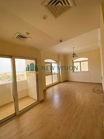 One-Bedroom Apartment with Sea View