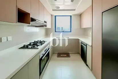 New | Maids | Amazing Amenities | Bright