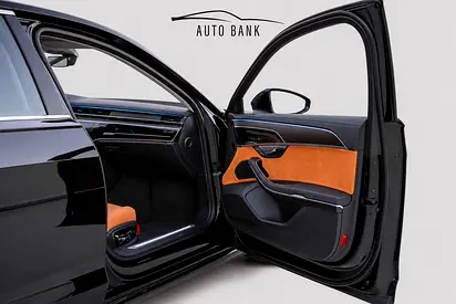 2026 AUDI A8 缩略图 19