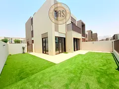 Ready to Move | 4BR + Maid | Middle Corner | Prime Community Location