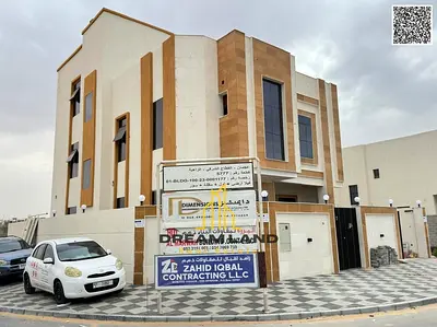 من المالك مباشر فيلا من أفخم فلل عجمان بناء وتشطيب شخصي سوبر ديلوكس ومساحة بناء وغرف كبيرة جدا تملك حر