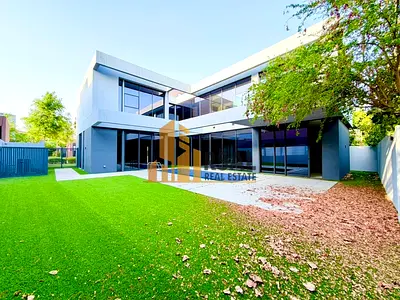 5 Bedrooms | Floating Stairs | Private Pool | Spacious Villa