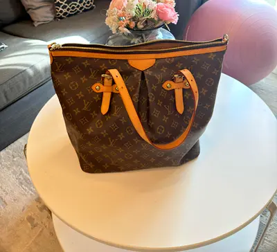 Louis Vuitton Monogram Canvas Tote Bag