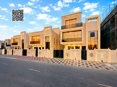 Luxury villa - 3 floors - with elevator - electricity and water included - directly from the owner - freehold - good location