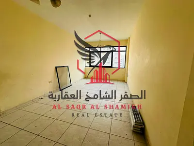 ارخص غرفة وصالة تكييف على المالك باجمل اطلالة مساحة كبيرة في أجمل ابراج الشارقة شامل جميع الخدمات بتشطيب حديثة ومساحات واسعة.