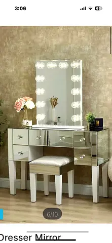 Mirrored Vanity Dressing Table with Lighted Hollywood Mirror (no stool)