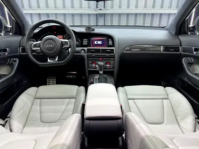 صورة 17 لـ 2008 AUDI RS6