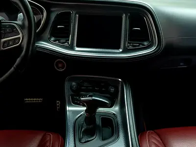 صورة 14 لـ 2022 Dodge CHALLENGER