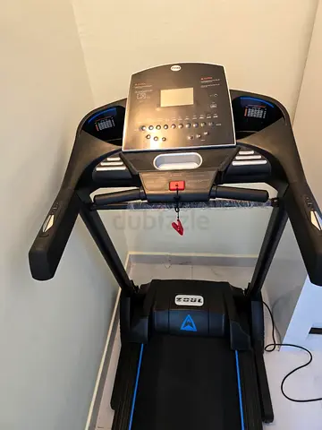 Foldable Electric Treadmill with Console and Safety Key