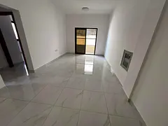Master bedroom, 2 bathrooms, balcony, built-in wardrobes, central air conditioning, easy access to S