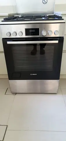 Bosch Top gas oven electric