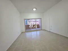 Spacious Studio | Vacant | Balcony