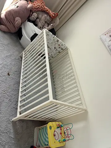 White Baby Crib with Mattress - Good Condition
