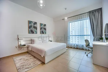 Bright apartment in JBR few steps from the beach