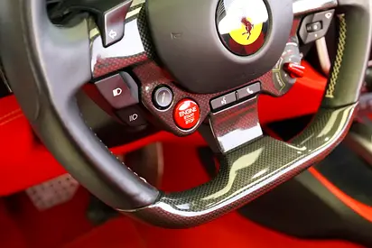 2019 Ferrari PORTOFINO — миниатюра 12
