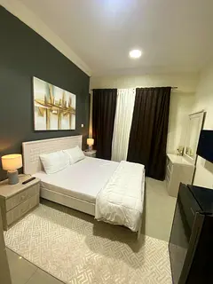 DIRECT OWNER - No Commission, Whatsapp Only -Fully Furnished ensuite Master room w Balcony & parking