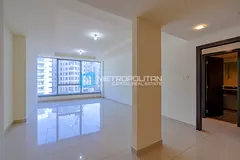 1BR + Study Room | Kitchen Appliances | Vacant