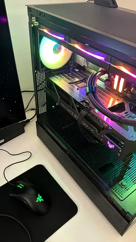 Custom PC with RTX 5080, AMD Risen 7 9800x3d, 32GB DDR5, 2TB SSD. FULL SETUP ONLY