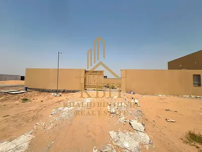 ساحة واسعة للإيجار في منطقة الصجعة الصناعية بالشارقة – موقع مميز يناسب التخزين والخدمات اللوجستية والأنشطة الصناعية