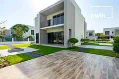 Corner Villa | Green Belt | Ready to Move In