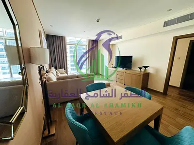 شقة فاخرة للايجار السنوي غرفة وصالة مفروشة فرش فندقي ارضيات باركيه فاخرة مع باركينغ وجيم ومسبح في شارع التعاون الرئيسي
