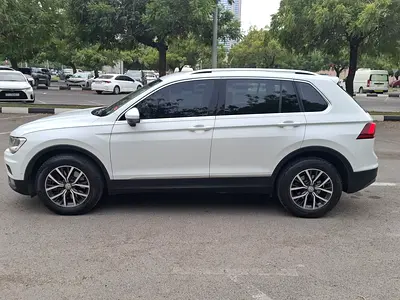 GCC V.W TIGUAN 2018 V4 2.0L LOW MILAGE IN PERFECT CONDITION