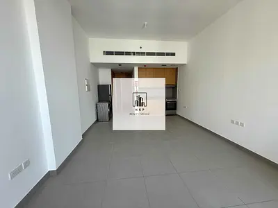 Spacious Huge Size Studio Apartment with Appliances