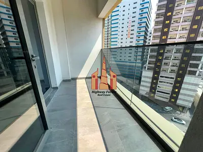 Luxury Spacious 3 Bhk with Sea View // Two Months free