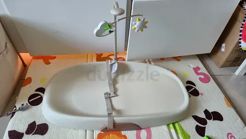 ​Skip Hop Wipe-Clean Changing Pad – Like New /
