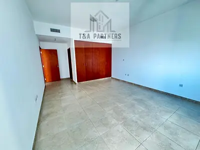 Vacant | Spacious 1 BR | High Floor