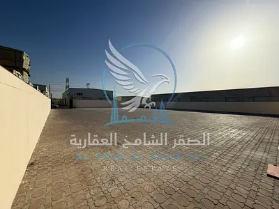 للايجار حوطه مع مستودع بالصناعيه 18 | موقع استراتيجي مميز | علي الرئيسي | مساحه 20 الف قدم | نظام دفاع مدني | تصميم عصري | مكاتب للاعمال | تامين شيك |