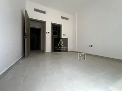 Prime location - Immediate occupancy - First tenant - Close to amenities - Easy access to Dubai and 