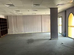 Front Side Shop | Prime Location | France Cluster
