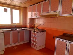 CLOSE TO MUWAILIAH BAS STOP FAMILY BUILDING 2BHK 2 WASHROOM CANTARAL AC ONLY 40K CLOSE HALL 30 DAY F