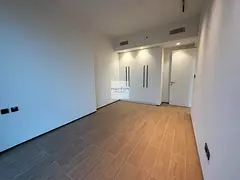 MODERN LIVING I BRAND NEW I PREMIUM