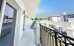 Luxury Living | Best Price | Big Layout