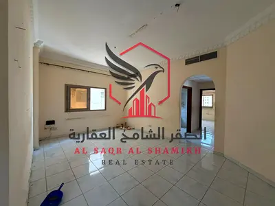 غرفتين وصالة مع بلكونة مساحات واسعة سكن عائلي 2 حمام 4 شيكات تأمين شيك لا يصرف بالقرب من مخرج دبي وكورنيش المجاز