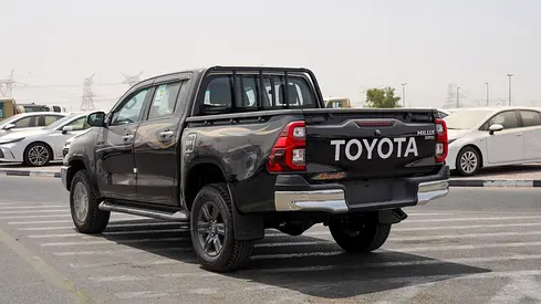 2026 Toyota HILUX 缩略图 6