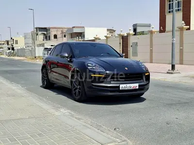 AED 2872/month | 2023 Porsche Macan T | GCC Specs | Ref#498472